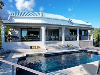 Cardamone Sunonseas Villas | Réunion Island: Best Time, Activities & StaysSunonseasvillas, luxury villa rentals with tailor made concierge services. Carribean, Indian Ocean, Europe, Africa ... Rent our carefully selected villas.