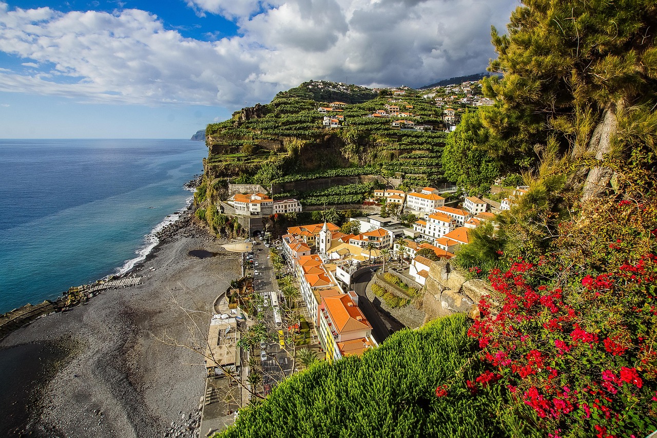 Madeira Top 10 Breathtaking Places to Visit in Portugal! Sunonseasvillas, luxury villa rentals with tailor made concierge services. Carribean, Indian Ocean, Europe, Africa ... Rent our carefully selected villas.  