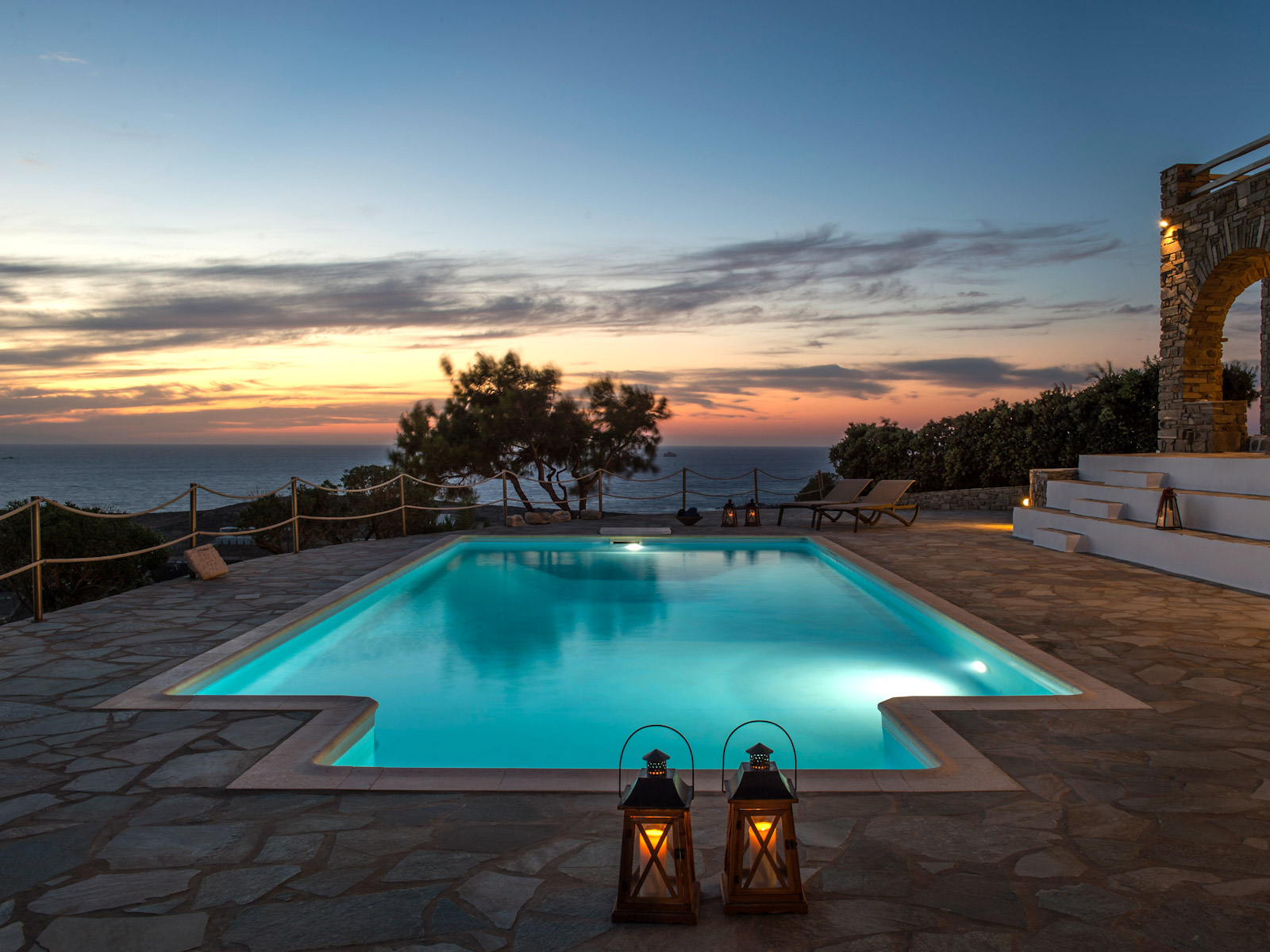 Villa%20Alectrona-9%201 Top 9 Places Near the Best Beaches in Greece Sunonseasvillas, luxury villa rentals with tailor made concierge services. Carribean, Indian Ocean, Europe, Africa ... Rent our carefully selected villas.  