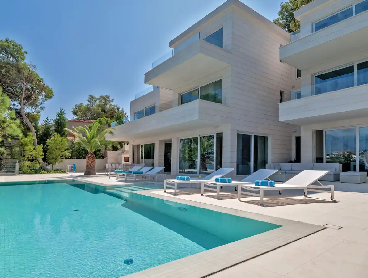 Villa%20Cettia%20Cetti-8 Sunonseas Villas | Top 10 Holiday Rentals Villas in CroatiaSunonseasvillas, luxury villa rentals with tailor made concierge services. Carribean, Indian Ocean, Europe, Africa ... Rent our carefully selected villas.