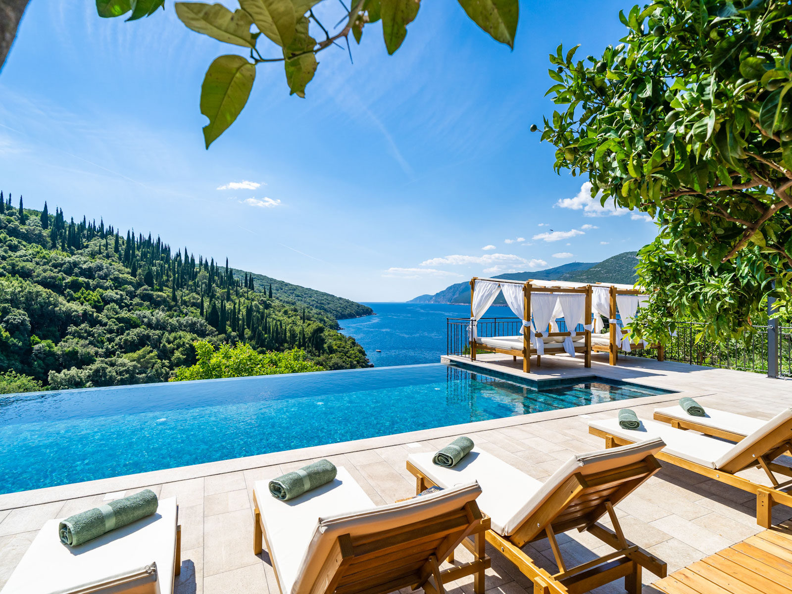 Villa%20Lanius%20Senator Top Luxury Villa Rental in Croatia for a Dream Island EscapeSunonseasvillas, luxury villa rentals with tailor made concierge services. Carribean, Indian Ocean, Europe, Africa ... Rent our carefully selected villas.  