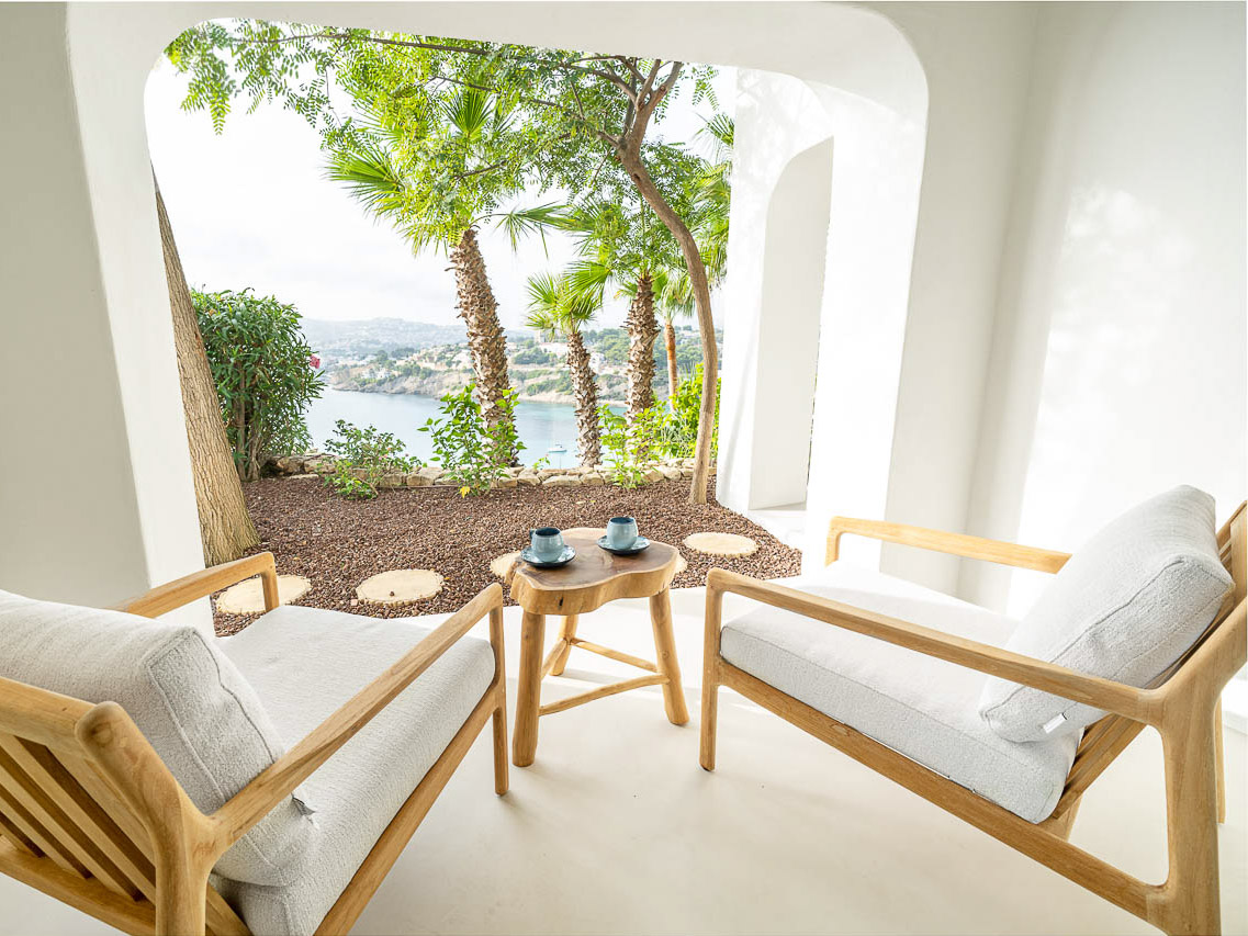 Villa%20Magnolia-40 Top 6 Villa Rental in Spain Options for a Perfect Luxury Getaway Top 6 villa rentals in Spain for a perfect luxury getaway. Experience privacy, comfort, and stunning views with Sunonseas Villas. Book now!