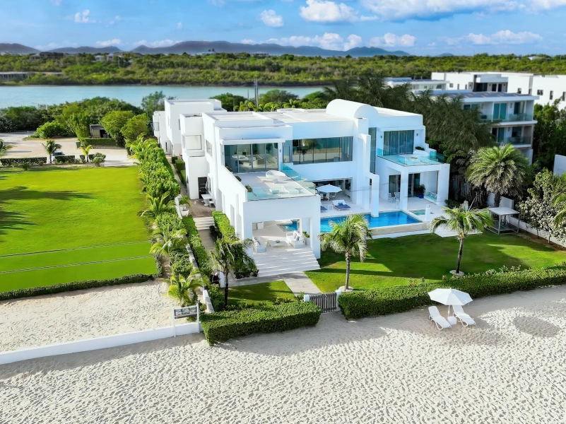 Villa The Beach house