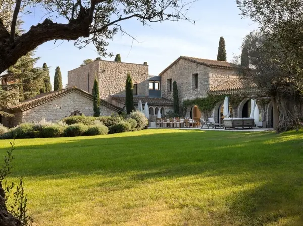 Best Locations for Villas in France