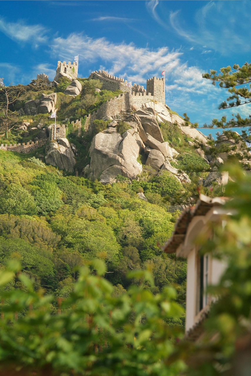 sintra-4287725_1920 Top 10 Breathtaking Places to Visit in Portugal! Sunonseasvillas, luxury villa rentals with tailor made concierge services. Carribean, Indian Ocean, Europe, Africa ... Rent our carefully selected villas.  